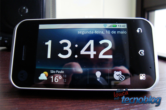 Deu a louca no Tecnoblog: Motorola Backflip di grátis!