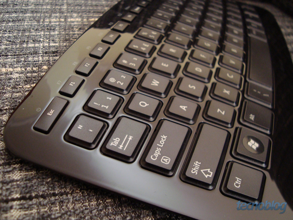 Arc Keyboard, o teclado sem fio da Microsoft