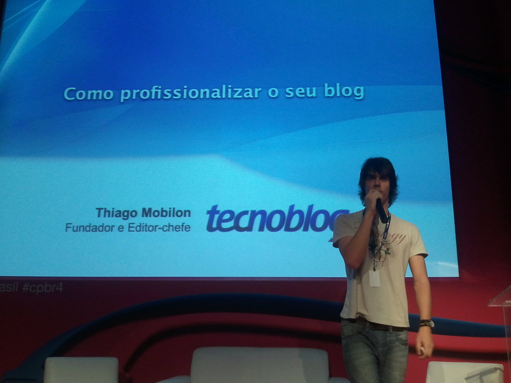 Thiago Mobilon conta como o Tecnoblog é feito