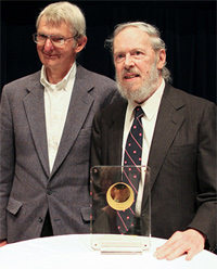 Morre criador da linguagem C, Dennis Ritchie