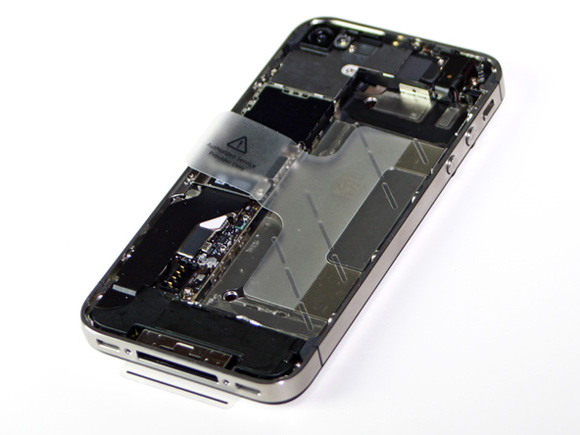 iPhone 4S passa pelo processo de desmanche iFixit