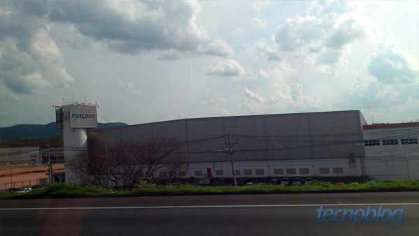 iPhone nacional estaria em produção na fábrica da Foxconn em São Paulo