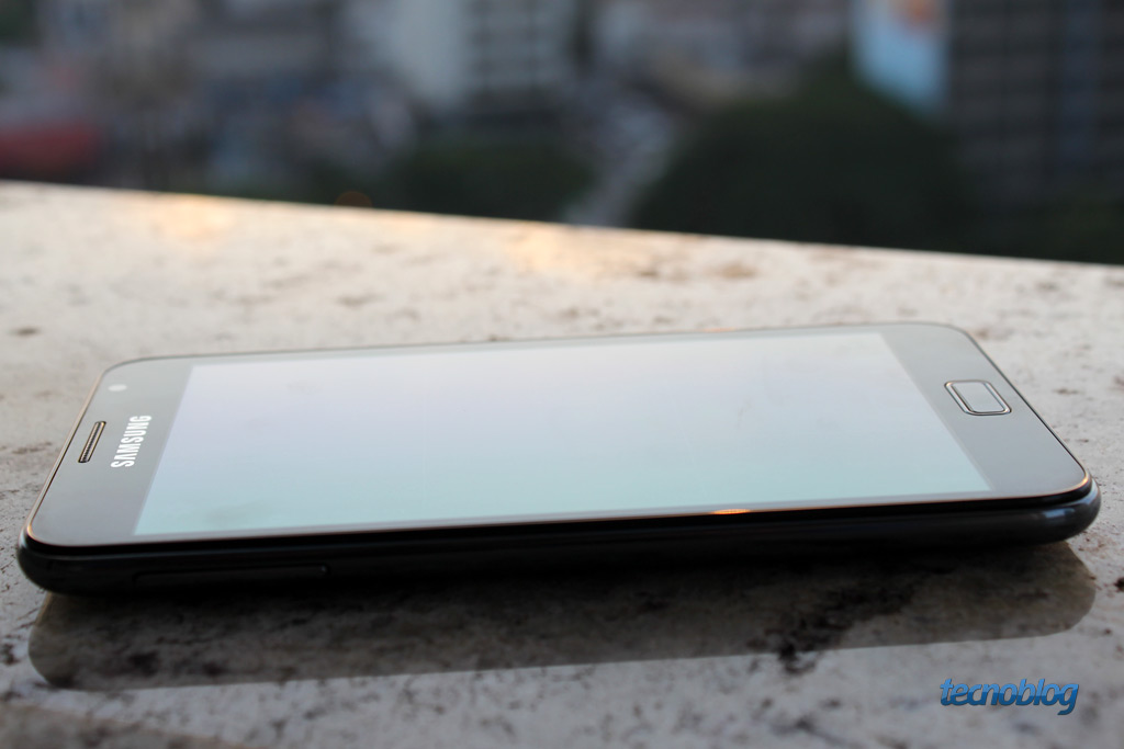 Pelo Galaxy S9 e Note 9, Samsung poderá segurar Fortnite como