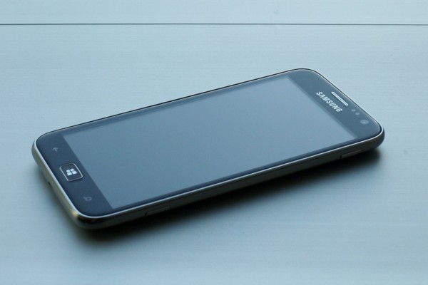 Samsung Ativ S is the first Windows Phone 8 on the market