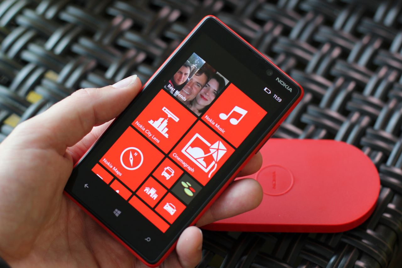 Donos de Windows Phone 8 reclamam de travamentos e reinicializações aleatórias