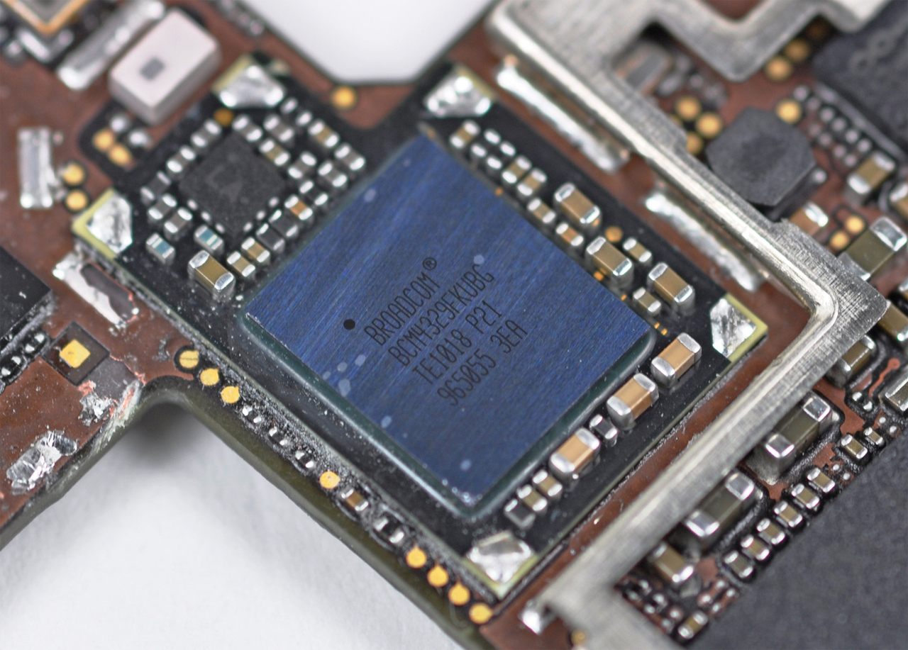 Vulnerabilidade em chips Broadcom afeta iPhones e Androids antigos