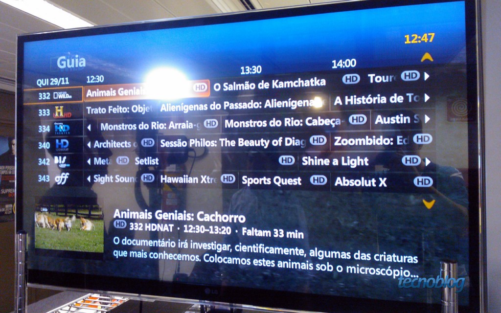 Grade de programação da Vivo TV Fibra (foto: Thássius Veloso / Tecnoblog)