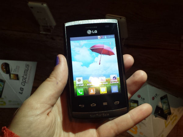 A nova linha de smartphones básicos da LG tem Android 4.1 e suporte a mais de um SIM