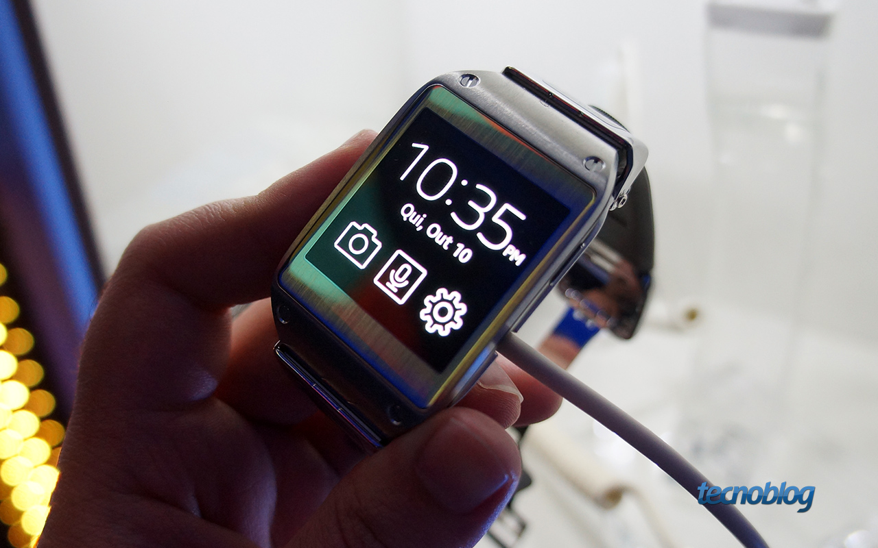 Galaxy S21 não vai funcionar com relógios Gear antigos