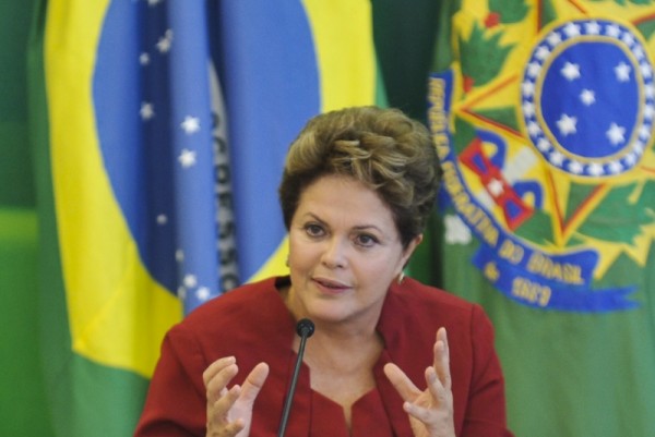 Marco Civil da Internet foi sancionado pela presidente Dilma (Foto: Antonio Cruz/Agência Brasil)