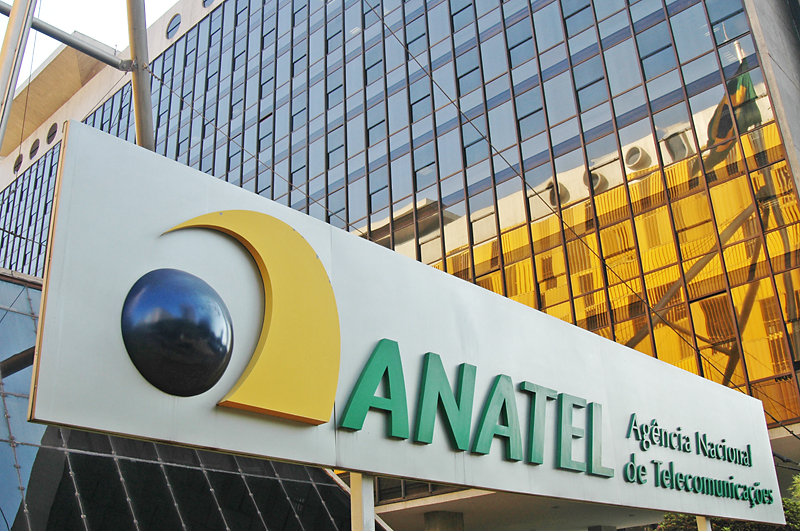Anatel apreende R$ 800 mil em celulares não homologados em só duas semanas