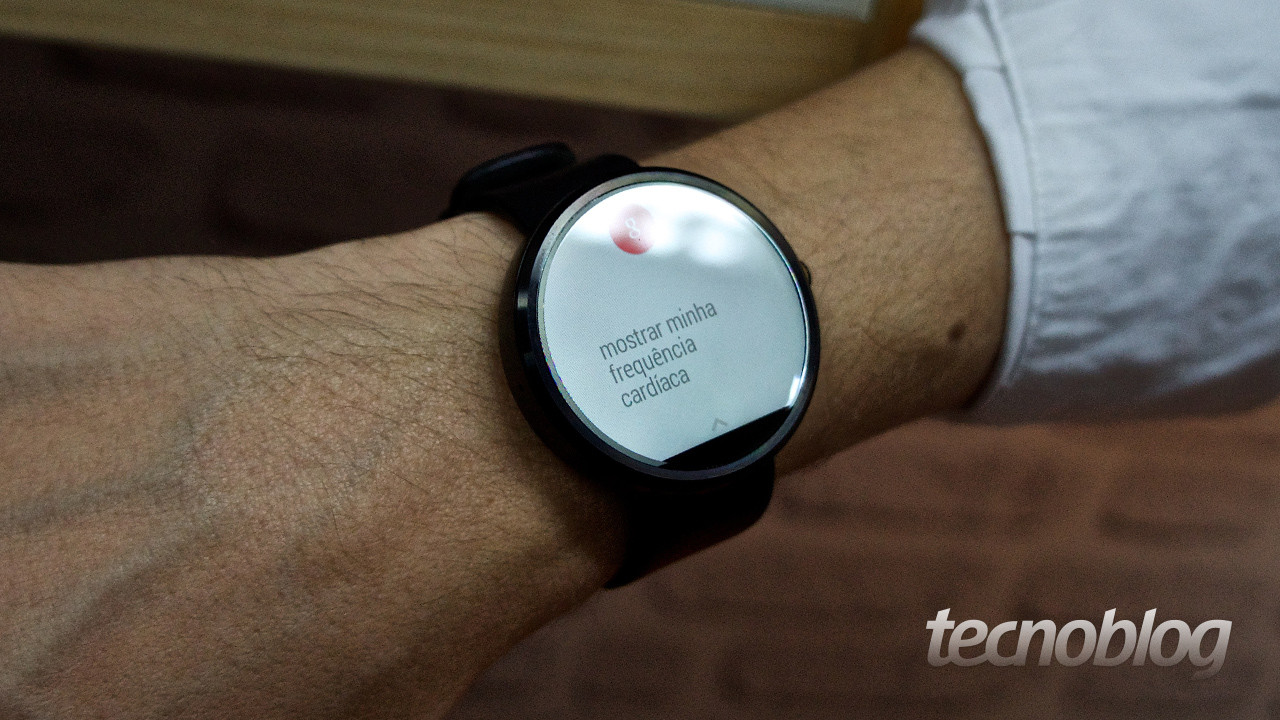 Moto 360, o bonito relógio da Motorola que está chegando ao Brasil