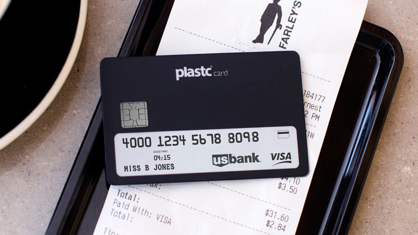 Plastc é um cartão com tela e-ink que promete substituir todos os seus cartões