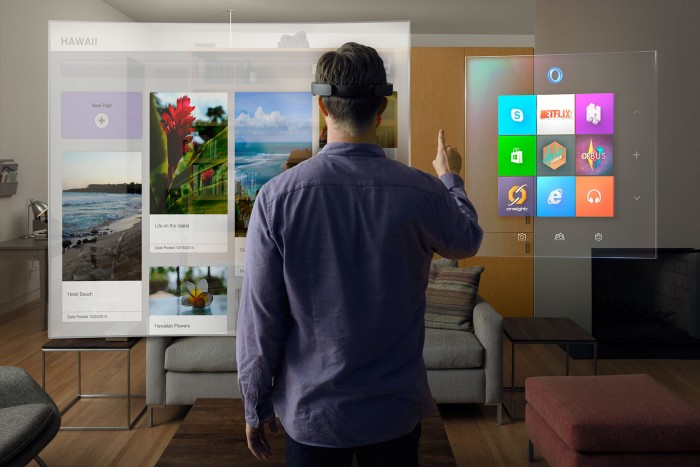 HoloLens, da Microsoft, é um projeto de realidade aumentada.