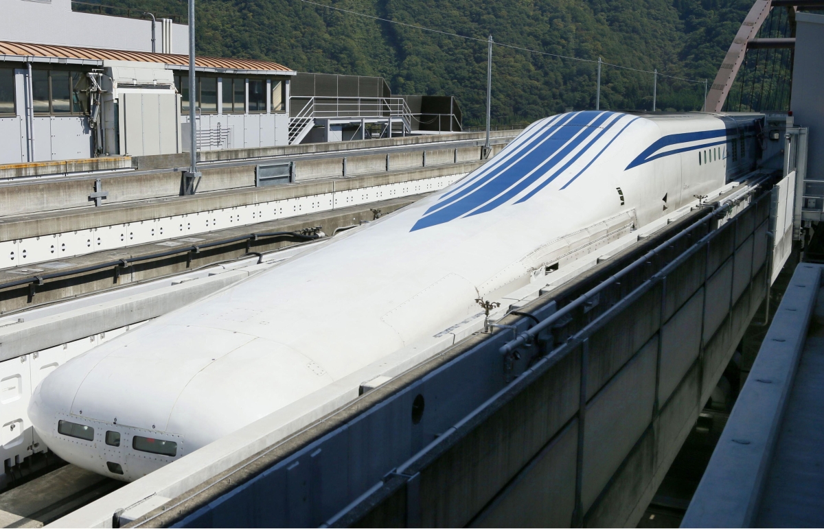 Trem-bala japonês bate recorde de velocidade: 590 km/h