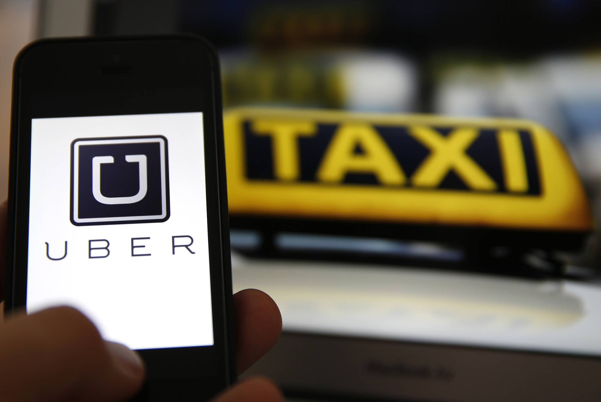 Comissão Europeia decide que Uber é serviço de transporte, não empresa de tecnologia