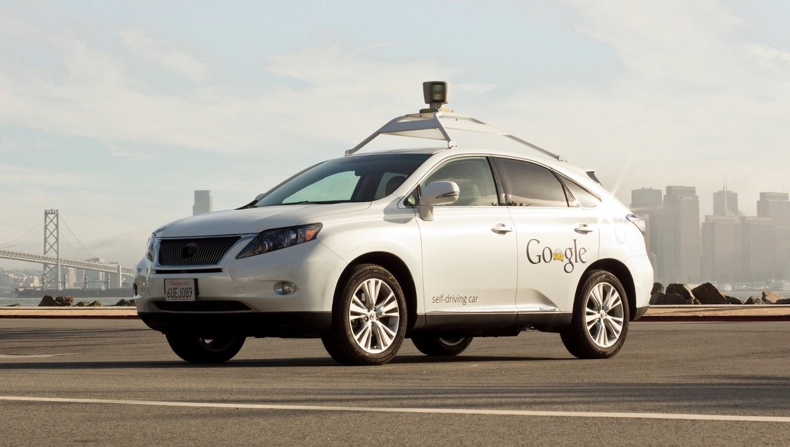 Carro autônomo do Google sofre primeiro acidente com feridos (a falha foi humana, claro)