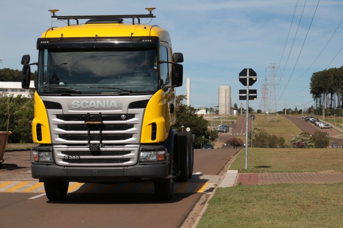 Caminhão autônomo - USP e Scania