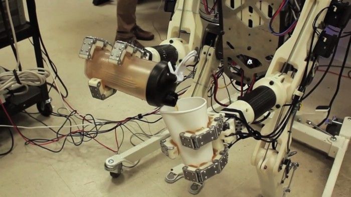 HERMES, o robô do MIT com movimentos quase humanos