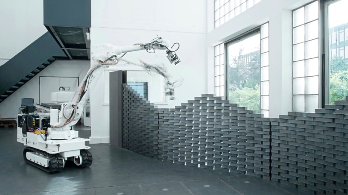 In-situ Fabricator é um robô “pedreiro” capaz de construir diversos tipos de paredes