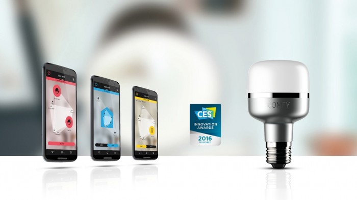 Financie isso: ComfyLight é uma lâmpada inteligente que ilumina e vigia a sua casa