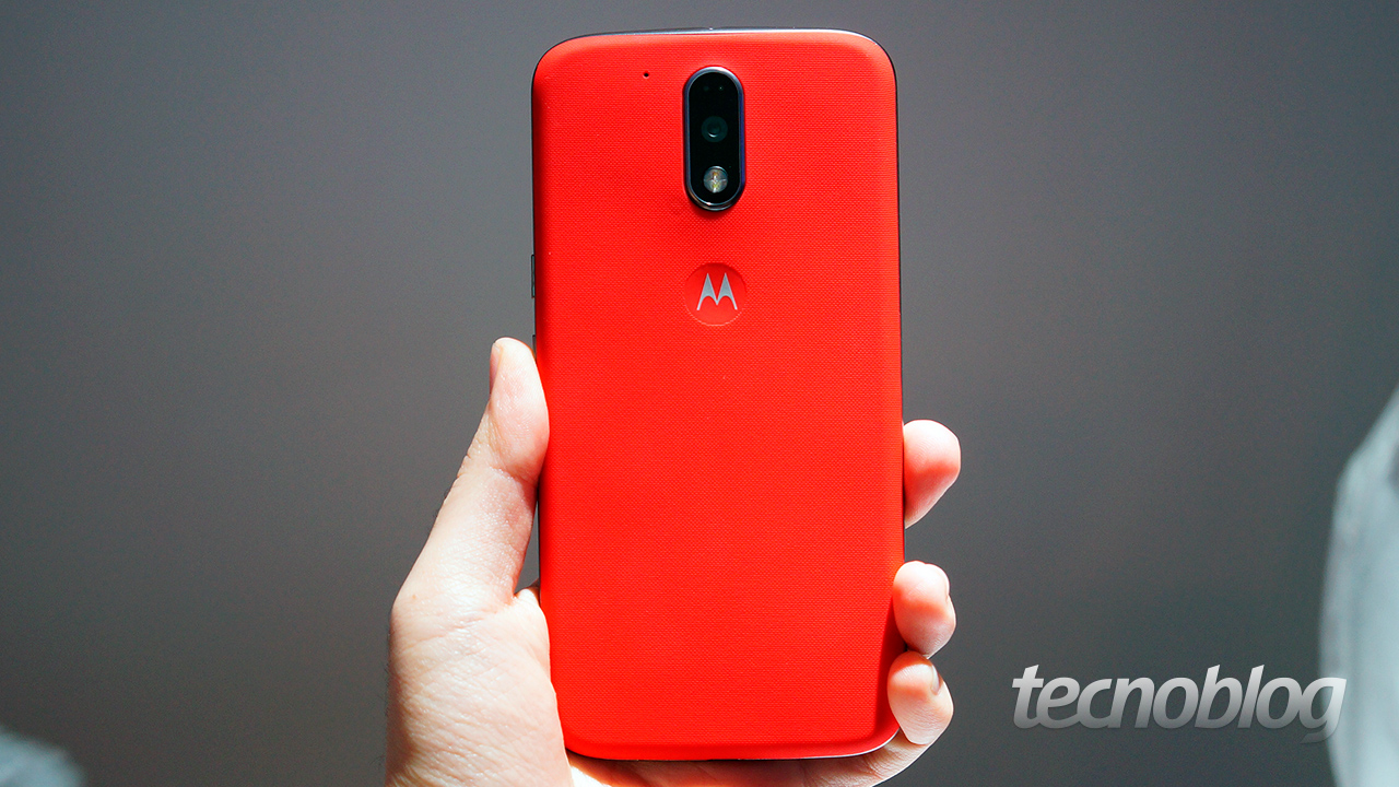 Motorola Moto G4 Plus 32GB Vermelho