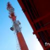 Projeto de lei quer liberar antenas de celular nos imóveis irregulares de SP