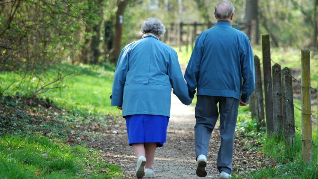O uso de sensores pode ser um bom jeito de prevenir queda de idosos