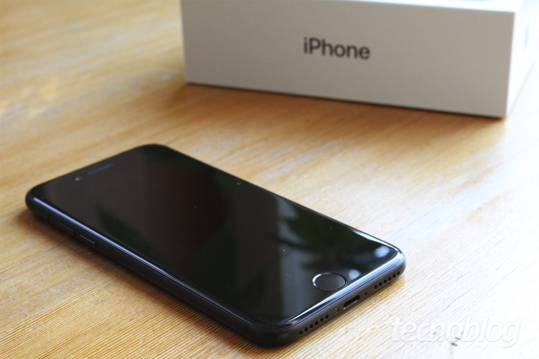 Galeria iPhone 7 - iphone-7-caixa