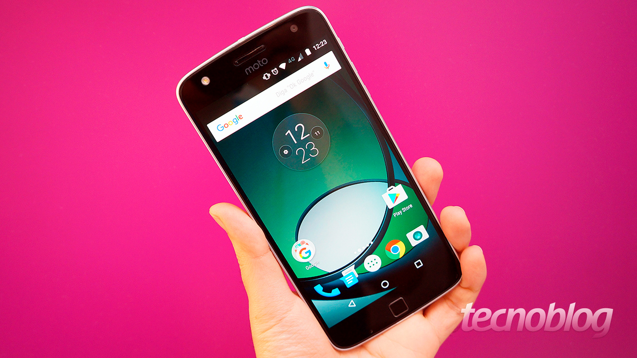 Motorola volta atrás e confirma que Moto G4 Plus receberá Android 8.0 Oreo  