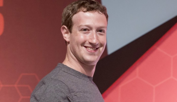 Mark Zuckerberg felizão