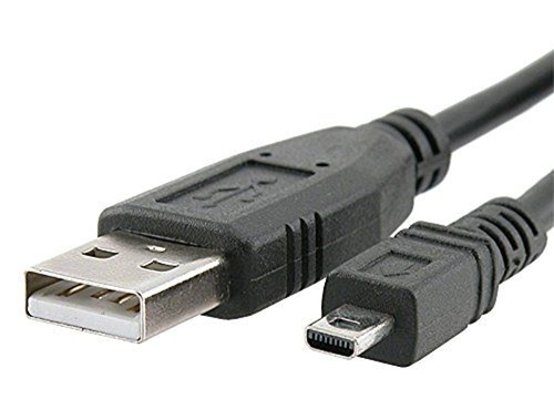 Conector de oito pinos ao lado de um USB padrão
