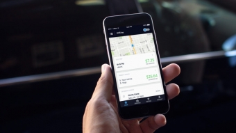 Nova York impõe limite máximo de carros do Uber e semelhantes