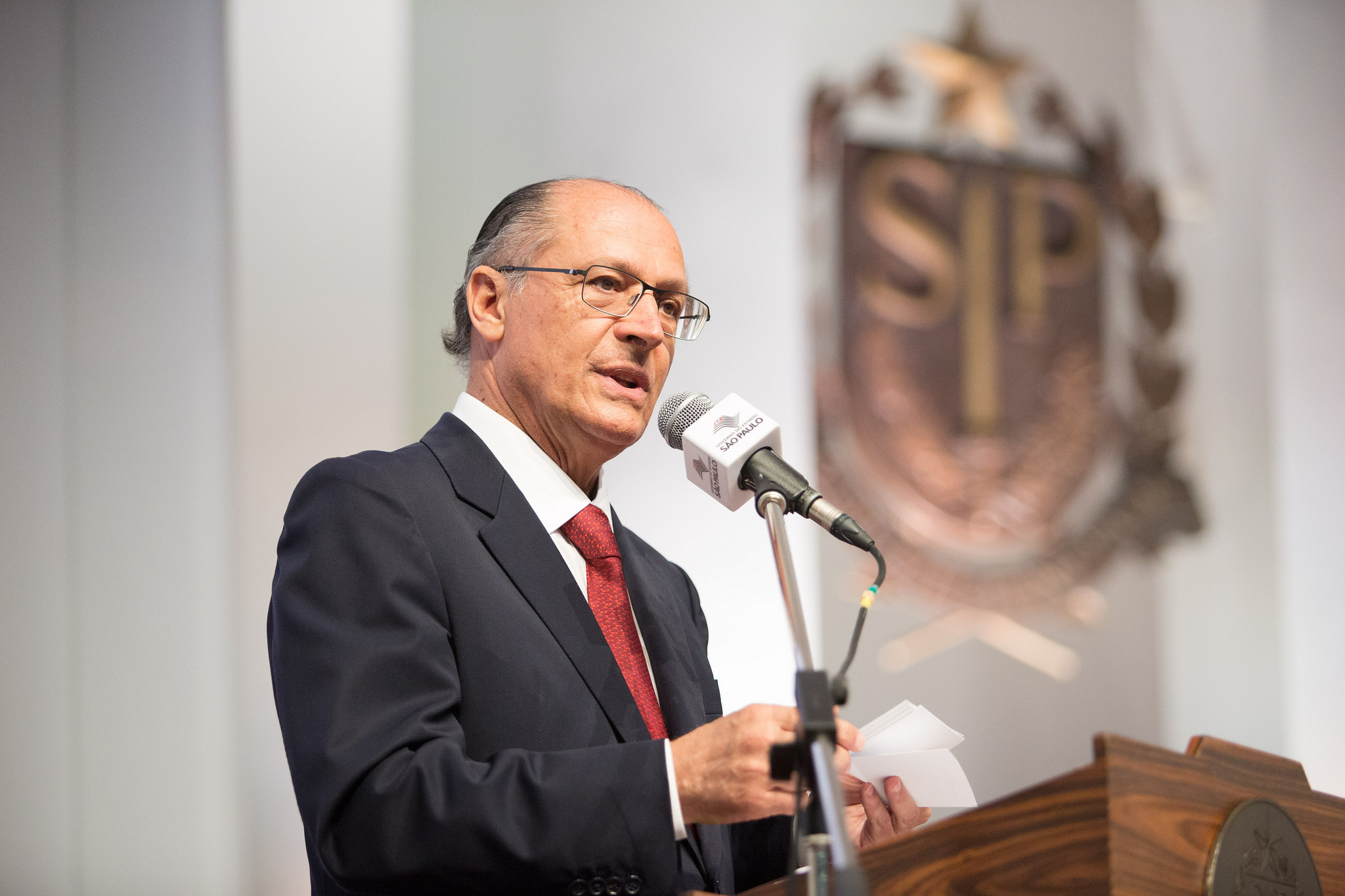 Justiça obriga Twitter a fornecer dados de usuários que ofenderam Alckmin