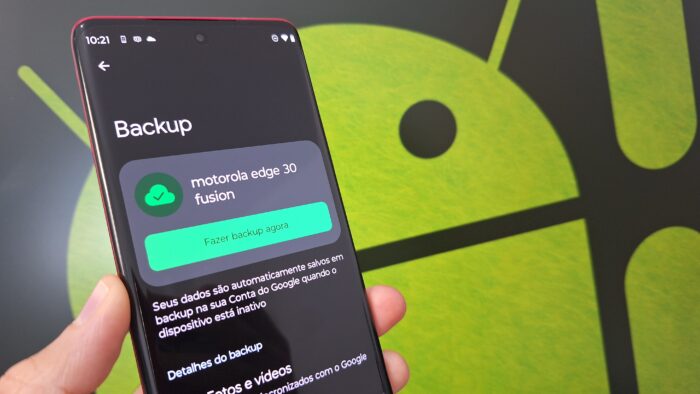 Tela do celular com a opção “Backup” do Google e botão “Fazer backup agora”, para salvar dados na nuvem