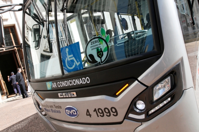 Ônibus elétrico - BYD e Caio
