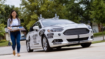 Ford e Domino’s experimentam delivery de pizza usando carros autônomos