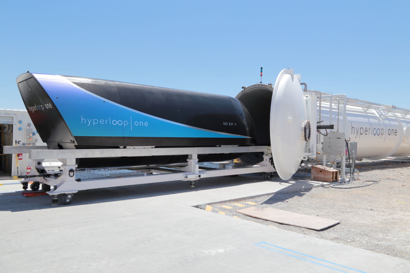 Hyperloop One atinge 310 km/h em primeiro teste bem-sucedido de seu veículo