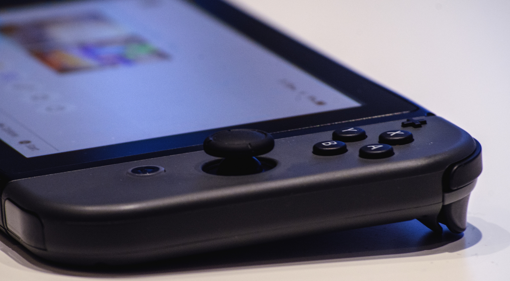 Nintendo deve lançar Switch mais barato até o final de junho