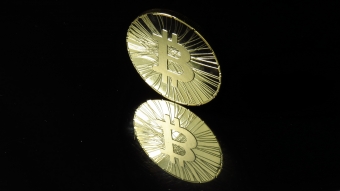 O criador do bitcoin se tornou uma das 50 pessoas mais ricas do mundo