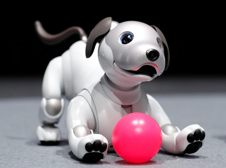 O cãozinho robótico Sony Aibo está de volta
