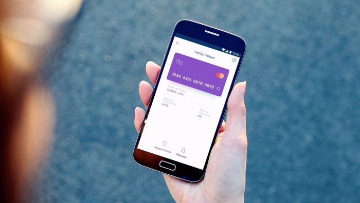 Nubank está testando Google Pay para pagar com o celular