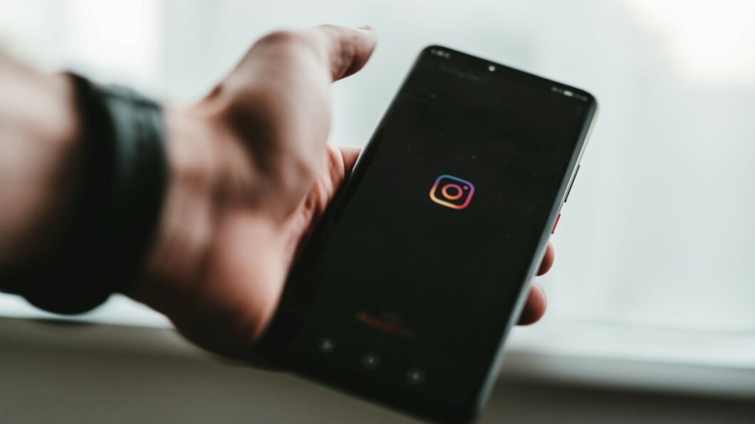 Como desativar o seu status de online no Instagram