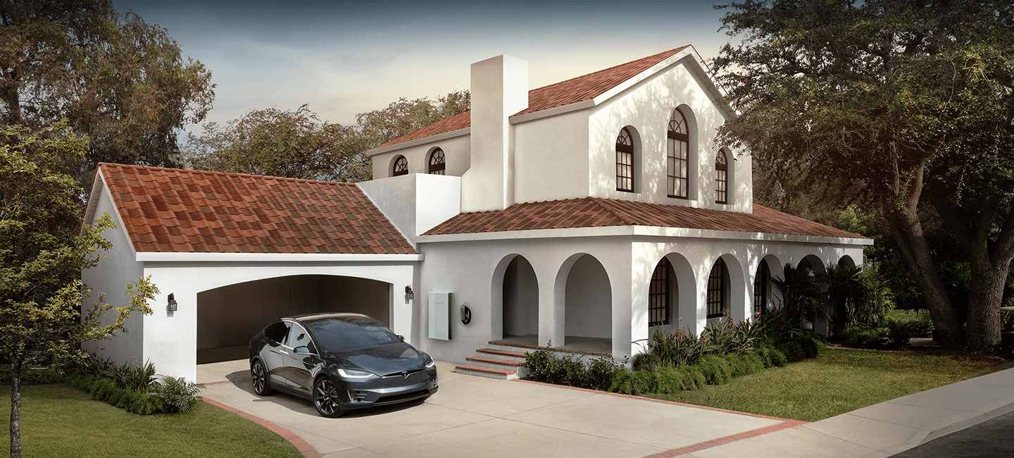 Tesla começa a fabricar painéis solares em formato de telhas