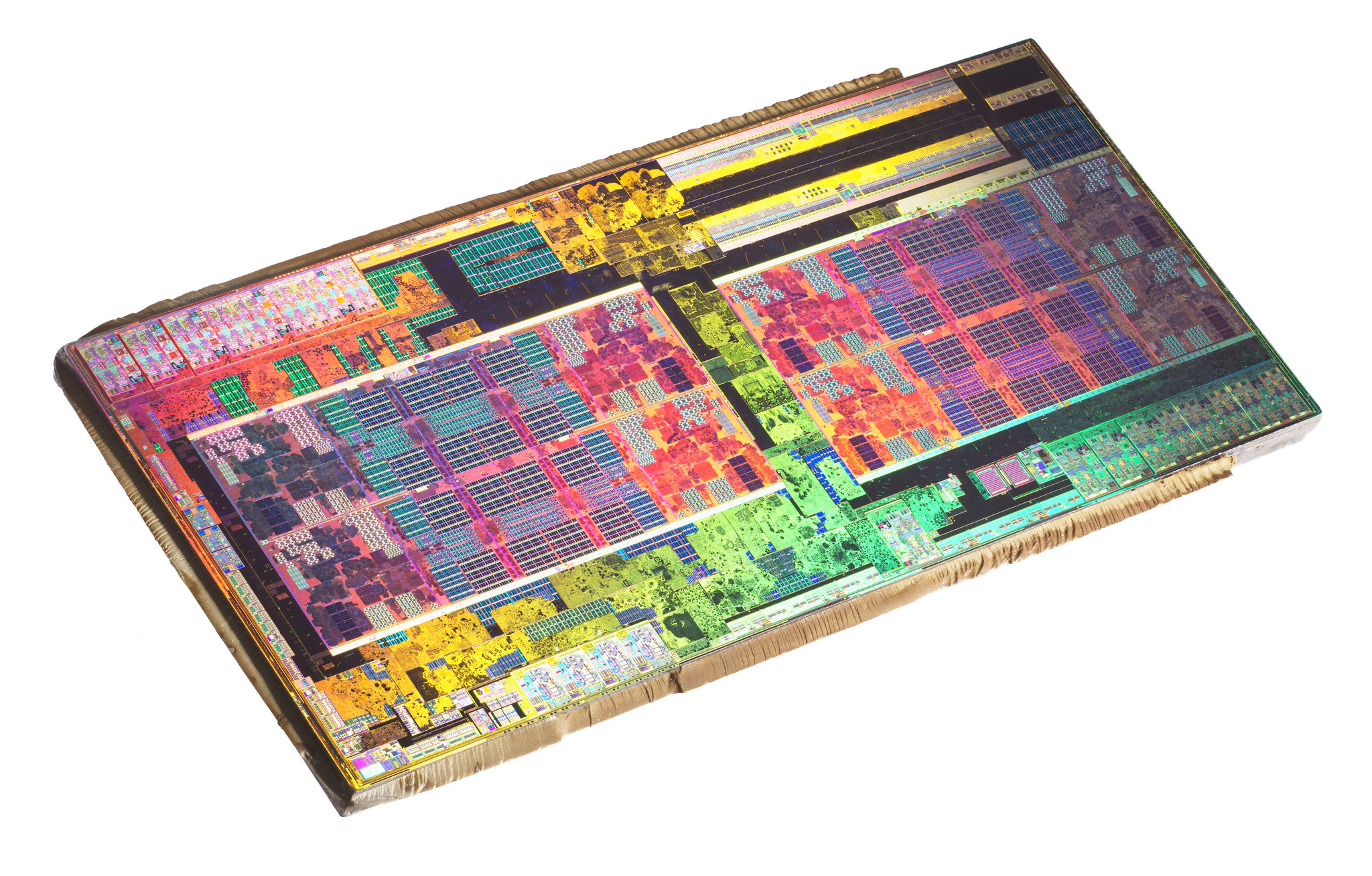 AMD testa processadores de 7 nanômetros para lançamento em 2019