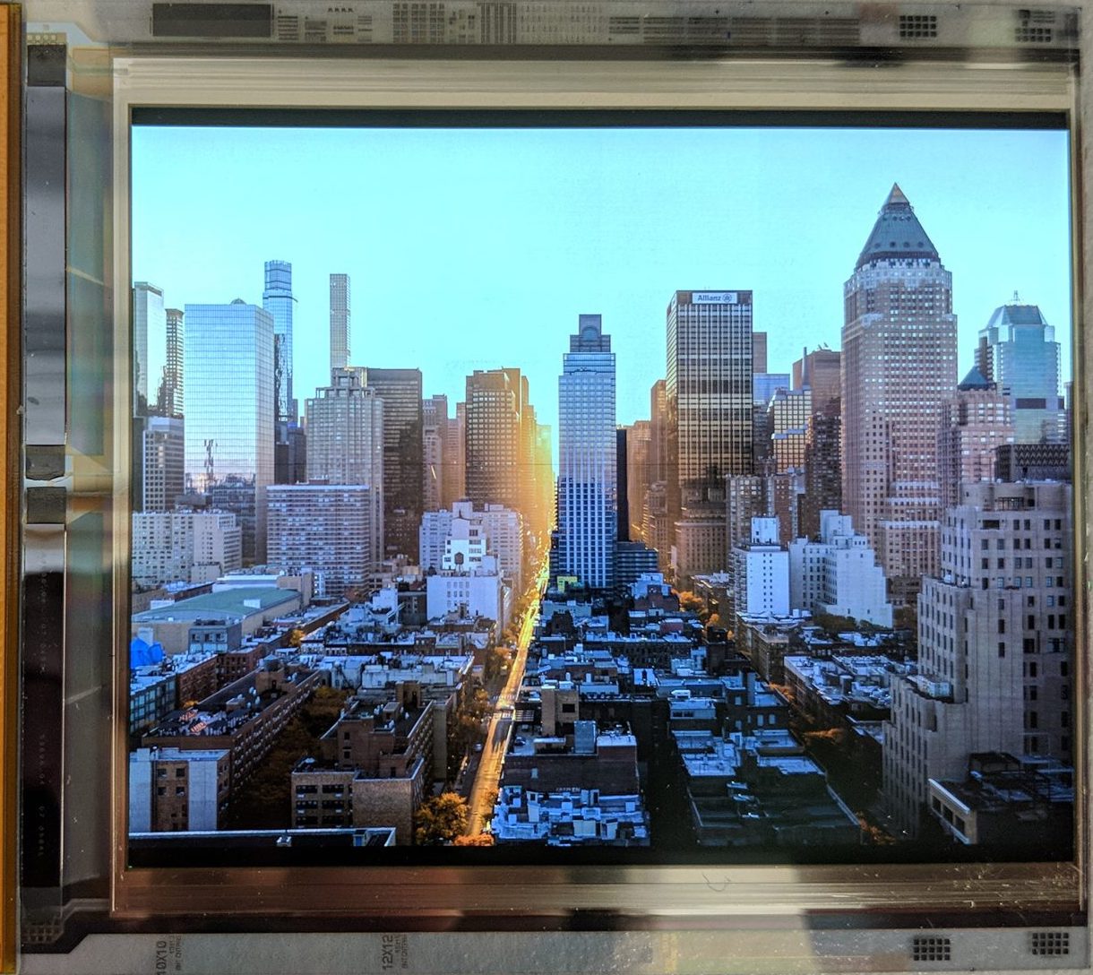 Google e LG criam tela OLED com densidade recorde de 1.443 ppi