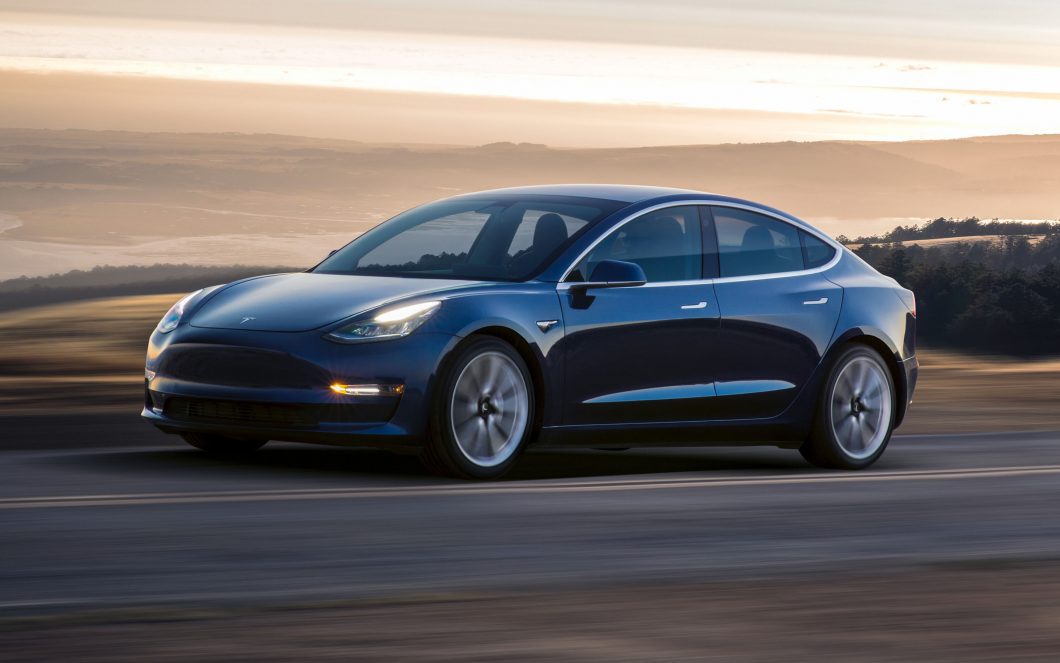 Tesla Model 3 (imagem: divulgação)