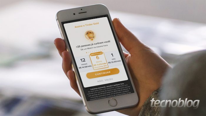 Tinder permite pagar no débito e parcelar em 6x no Brasil