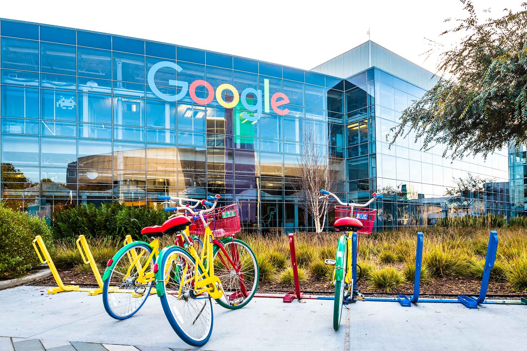 Engenheiro do Google encontra falha de segurança nas portas da empresa