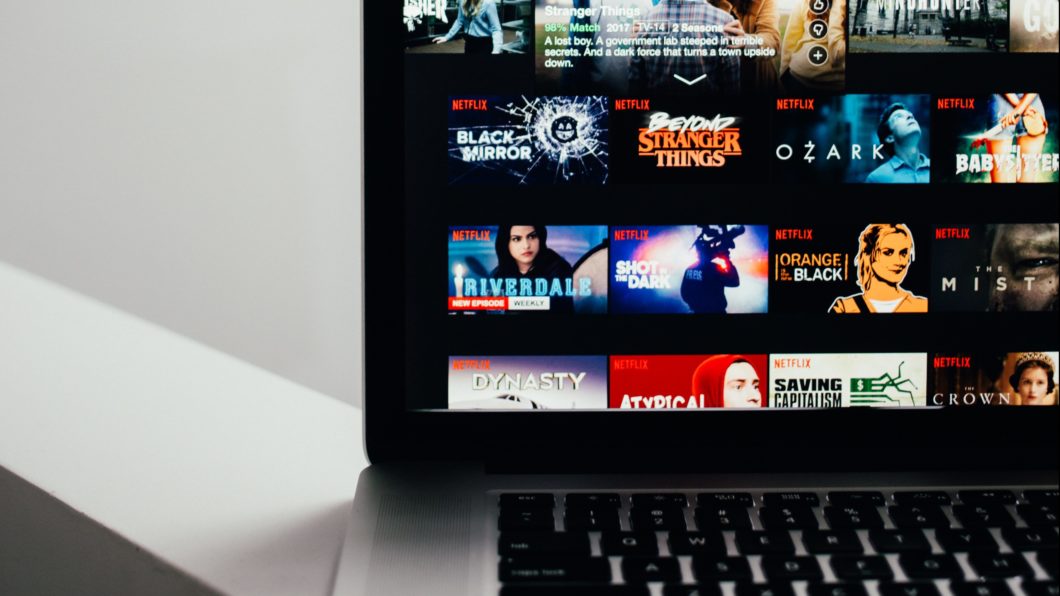 Encontre categorias e filmes ocultos na Netflix